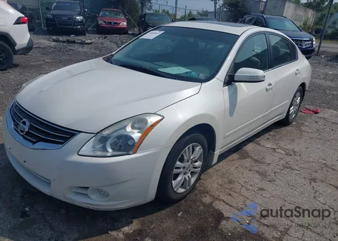 2011 Nissan Altima 2.5 S z USA, uszkodzony, nr VIN 1N4AL2AP2BN422379